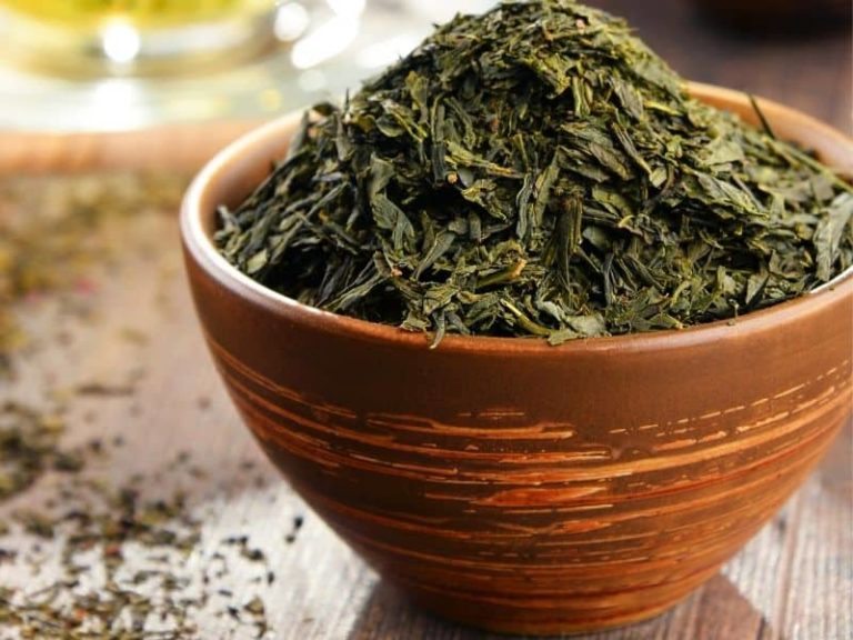 15 Creative Ideas for Used Tea Leaves